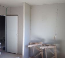 Cloison de la chambre enfant