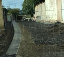 Rue du petit chemin ce soir.