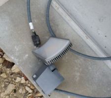 Projecteur de chantier DIY! Osram Noxlite! Parfait pour le ratissage!