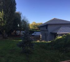 Maison du voisin fini en Deux mois par Artis