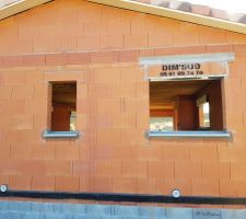 Appui b&eacute;ton et grille de ventilation VS