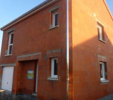 Pose des fen&ecirc;tres et portes