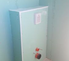 Habillage wc suspendu par le plaquiste