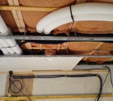 Passage conduit de 150 mm pour hotte