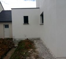 Enduit blanc de la côte arrière