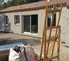 Fin drainage autour de la maison