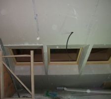 Le trio de velux en face du retour de pignon