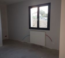 Radiateur de la chambre de notre fille installé
