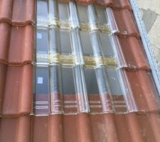 Tuiles de verre pour le puit de lumière