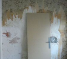 Mur chambre (cuisine de l'autre côté)