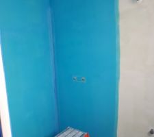 Enduit d'&eacute;tanch&eacute;it&eacute; avant carrelage