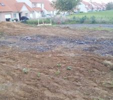 L'implantation de la maison a ete faite aujourd'hui super contente sa avance