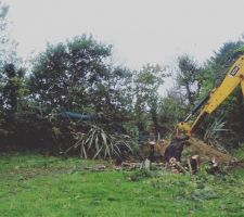 Terrassement commenc&eacute; le 17/10/17 ...&ccedil;a prend forme !!