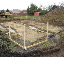 D&eacute;caissement des terres v&eacute;g&eacute;tales   cr&eacute;ation des semelles de fondation