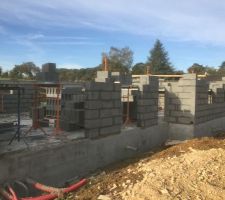 Le 2&egrave;me jours de l'&eacute;l&eacute;vation des murs