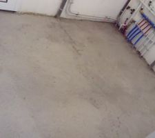Chape dans le garage