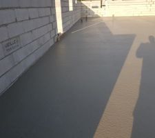 Jour 3 élévation des murs, dalle coulée