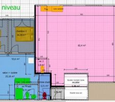 Plan plateau &agrave; s&eacute;parer par un mur, mur en couleur noir