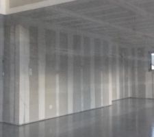 Chape liquide de l'étage est faite aussi