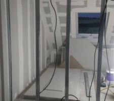Cloisons séparant les chambres des enfants