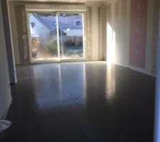 Chauffage au sol et chape, salle à manger