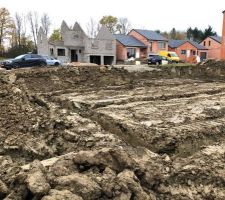 Le terrassier a fini de creuser
