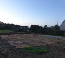 D&eacute;marrage du terrassement et du chemin d'acc&egrave;s au chantier