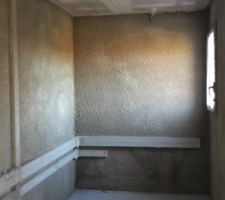 Enduits &agrave; la chaux int&eacute;rieurs
Gobetis bureau