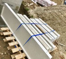 Les appuis de fen&ecirc;tre sont arriv&eacute;s