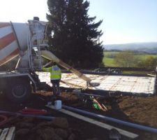 Jour de coulage de 12m3 béton auto placent et fibrée