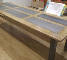 Restauration d'une vieille table de famille