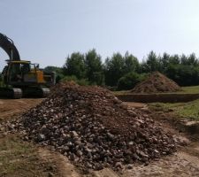 Arrivée des agrégats (0/100) pour le chemin d'accès, la man?uvre en finesse !