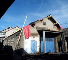 Travaux de toiture en cours - pignon sud