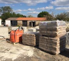 Livraison parpaing, ciment, sable