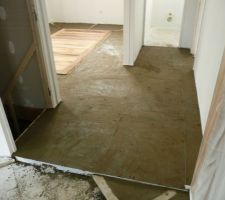 Mise &agrave; niveau dans le salon