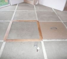 Pose du bois pour la salle &agrave; manger