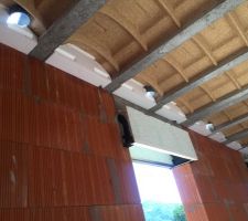 Soutien de la dalle du haut et &eacute;vacuation des eaux us&eacute;es