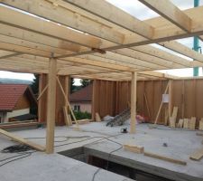 Pose de l'ossature bois à l'étage