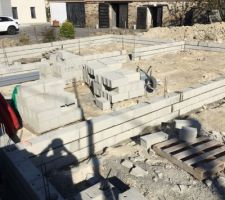 élévation vide sanitaire. (déjà ici le ferraillage ne respecte pas les DTU)