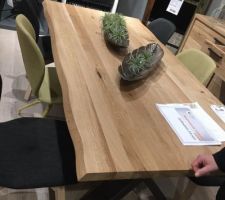 Table en bois massif