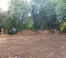 Assainissement terminé, terrain prêt pour être paysagé !