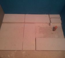 Pr&eacute;paration du sol pour poser le receveur de douche