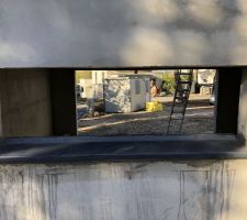 Préparation et installation d'appuis de fenêtres en ardoise