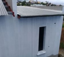 Toiture gris souris