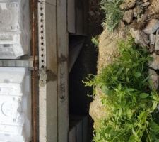 Visuel de la trappe d?accès au vide sanitaire