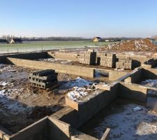 Préparation du vide sanitaire!!! Météo au Top!