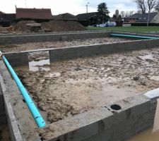 Préparation du vide sanitaire!!! Météo au Top!