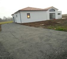 Allée empierrée - Fin des travaux de VRD