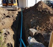 Raccordement de la maison au r&eacute;seau des eaux