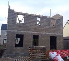 Entr&eacute;e de la maison